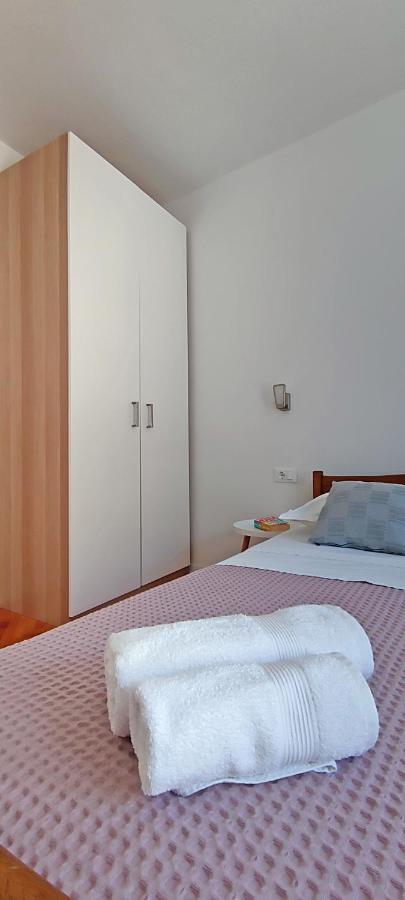 Adriatic Blue View Appartement Drvenik  Buitenkant foto